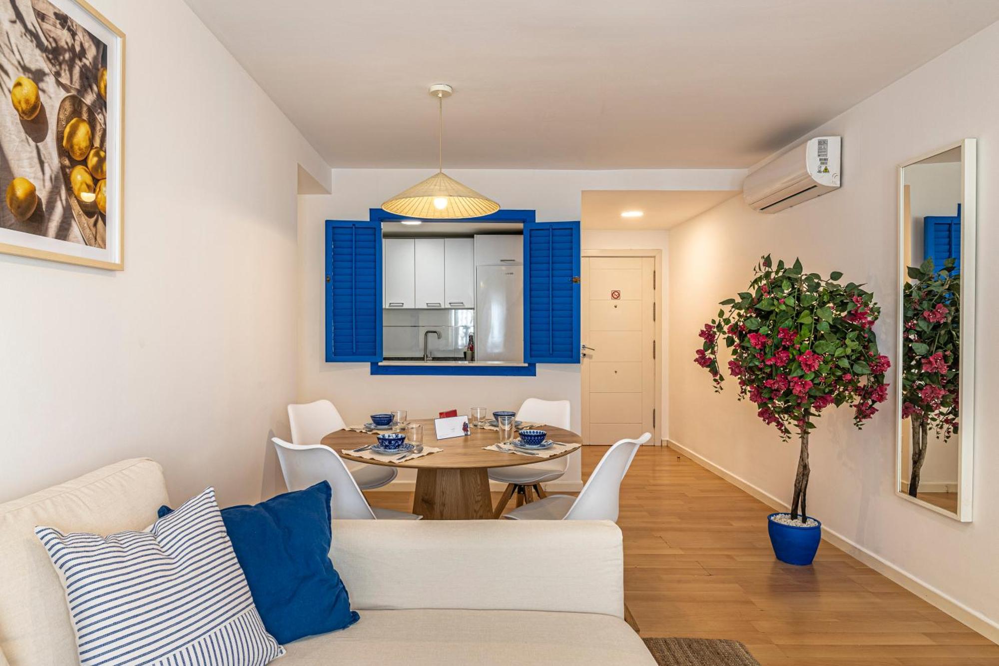 Solis Mare Apartments - Pedregalejo Beach مالقة المظهر الخارجي الصورة