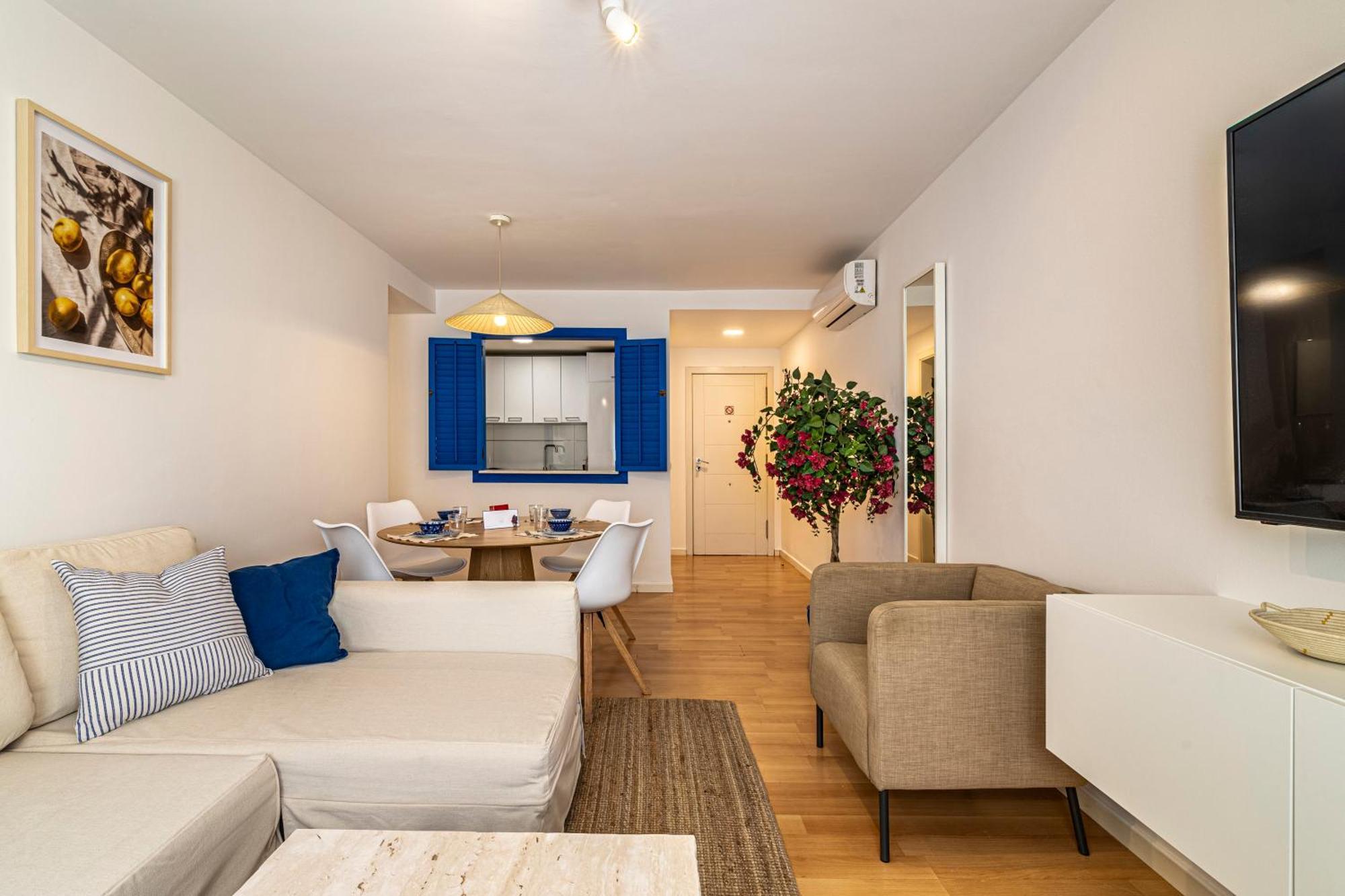 Solis Mare Apartments - Pedregalejo Beach مالقة المظهر الخارجي الصورة